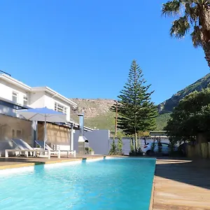 https://mui-guestique.hotels-capetown.com