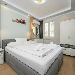 Palais Palffy 4* Wiedeń